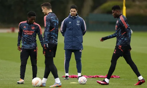 HLV Arteta: 'Arsenal không cần những sự khích lệ từ CĐV'