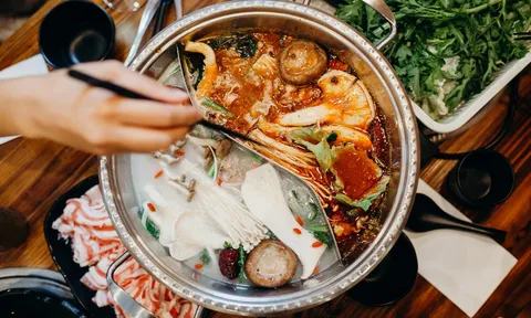 Chiều đông ăn lẩu là đúng bài, nhưng ăn theo cách này lại dễ sinh bệnh: 99% người mắc phải bỏ ngay