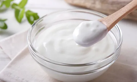Sữa chua tốt nhưng thời điểm này không nên ăn, phụ nữ phải rõ: Thèm mấy cũng nhịn 