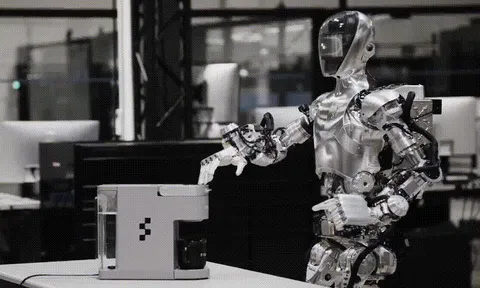 Xuất hiện bảo mẫu bằng robot, xem cách hoạt động ai nấy đều 'hú hồn': Đỉnh cỡ này rồi sao!