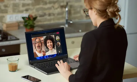 Acer ra mắt dòng laptop TravelMate đẳng cấp dành cho doanh nhân