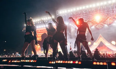 Fan Việt đồng loạt 'quay xe' sau khi công bố giá vé concert BLACKPINK, tình hình bán vé liệu có khả quan?