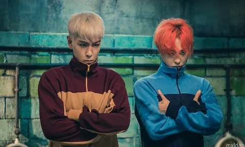 Bộ đôi đình đám BIGBANG vướng nghi án 'cạch mặt': T.O.P thẳng tay chặn G-Dragon sau khi rời nhóm