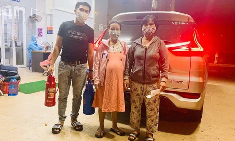 “Chiến binh thép” và những chuyến xe “vượt bão Covid” chở bà bầu đi sinh ở Đà Nẵng