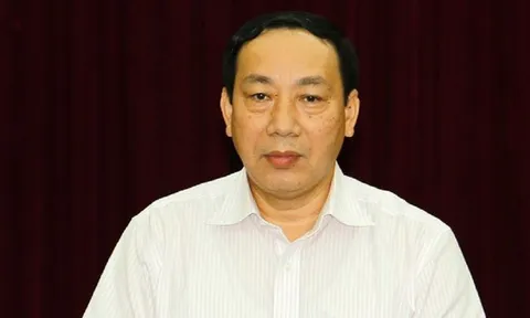 Cựu Thứ trưởng bộ GTVT bị khởi tố: Sẽ không còn những “chuyến tàu vét"… thông qua ga!