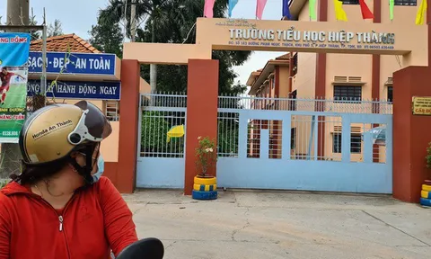 Dạy dấu trừ thành dấu nhân, hiệu trưởng phải giải trình