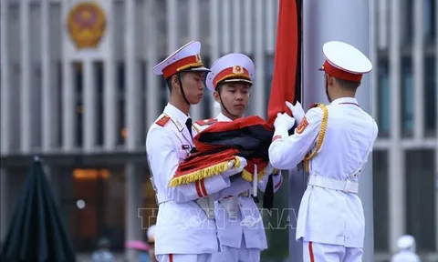 Lễ thượng cờ rủ Quốc tang nguyên Tổng Bí thư Lê Khả Phiêu