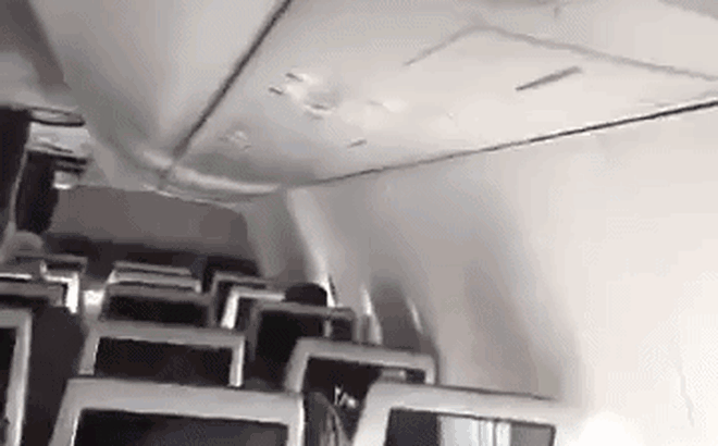 Hai phút sinh tử trên chuyến bay FZ1073 của Flydubai: Cuộc vật lộn trong buồng lái